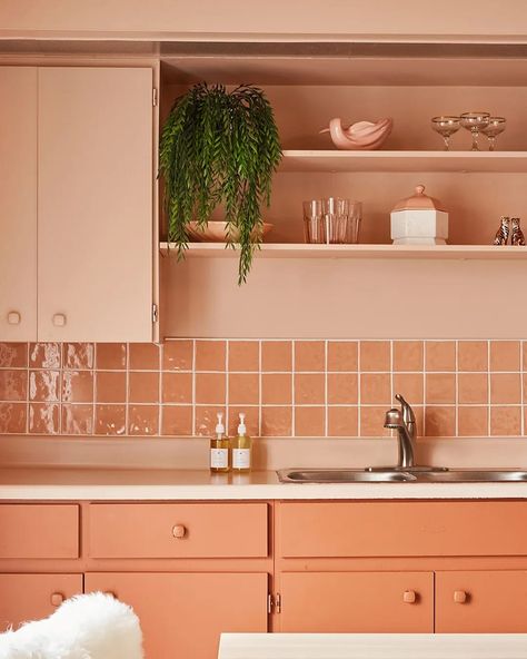 Blue tile backsplash kitchen