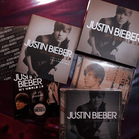 Vinyls Aesthetic, Pop Music Aesthetic, Justin Bieber Aesthetic, Cds Aesthetic, Justin Bieber Merchandise, Justin Bieber Birthday, Bieber Aesthetic, Life Script, Fangirl Aesthetic