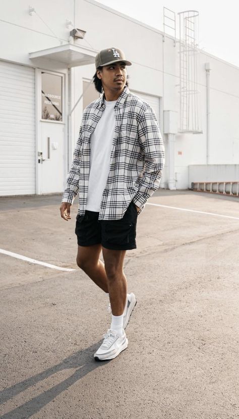 2023 Mens Casual Outfit, Mens Work Wear Construction, Big Man Streetwear, Men 2023 Fashion Summer, Mens Summer Night Outfit, Guy Spring Outfits, Male Outfit Ideas Summer, San Diego Outfits Men, Flannel With Shorts Outfits Men