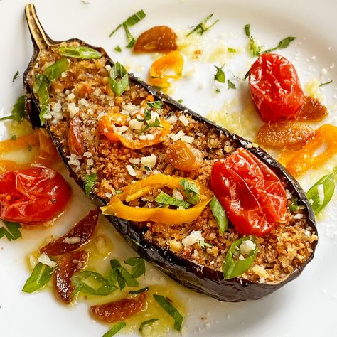 Italian Stuffed Eggplant Stuffed Eggplant Recipes, Eggplant Boats, Italian Eggplant, Stuffed Eggplant, Italian Bread, Eggplant Recipes, Fast Facts, Chopped Garlic, Recipe Steps