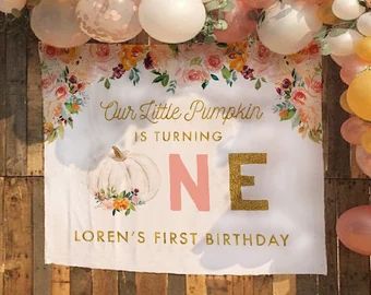 Little pumpkin first birthday | Etsy 1st Birthday Backdrop, Diy Birthday Backdrop, Pumpkin 1st Birthdays, First Birthday Balloons, Pumpkin First Birthday, Pumpkin Birthday, Girl Birthday Themes, First Birthday Themes