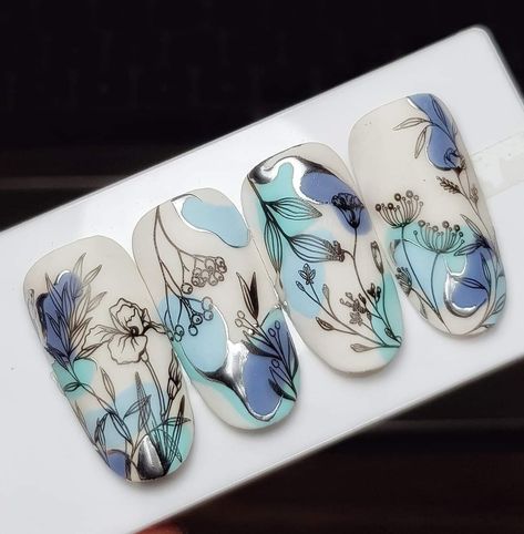 Stamp Nails Ideas, Stamping Nail Art Ideas, Nail Stamping Ideas, Stamped Nails, Disney Acrylic Nails, Nail Art Stamping, Beauty Nails Design, Work Nails, Floral Nail Art