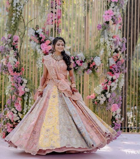 Pastel Paneled Lehengas Are Our New Crush! | WedMeGood Mehendi Outfit For Bride, Pastel Mehndi, Mehendi Brides, Panelled Lehenga, Mehendi Look, Dolly Jain, Lehenga Ideas, Front Braid, Mehendi Function