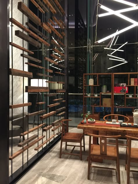 Room Divider Restaurant, Hotel Bar Lounge, Hba Design, Wine Shop Interior, Office Reference, Mid Century Room Divider, Uk Interior Design, Tropical Furniture, Mid Century Room