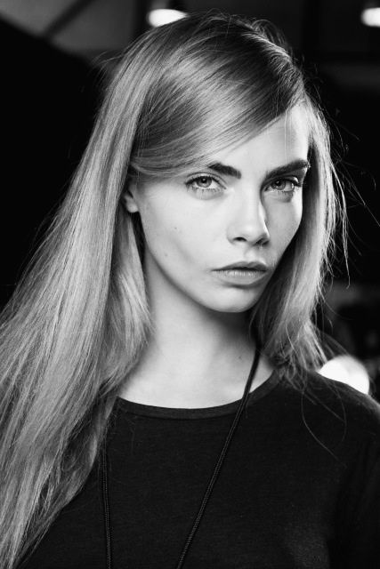 Cara Delevingne Hair, Model Chic, Makeup For Blondes, Hair Model, Women's Hairstyles, Cara Delevingne, Natural Hair Color, Long Hair Cuts, Beauty Videos