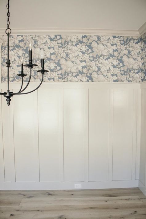 Wallpaper Top Third Of Wall, Farmhouse Chic Wallpaper, Wallpaper For Long Wall, Floral Wallpaper Panelling, Partially Wallpapered Wall, Wallpaper With Wainscoting Bedroom, Wall Paneling Ideas With Wallpaper, Board Batten With Wallpaper, Blue Floral Wallpaper Dining Room