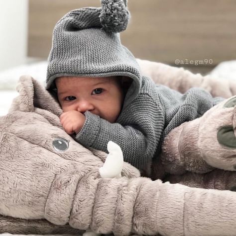 Elephant Cushion, Baby Boy Newborn Pictures, Baby Boy Newborn Photography, Elephant Pillow, Pillow Baby, Baby Inspiration, Foto Baby, Elephant Plush, Children Fashion