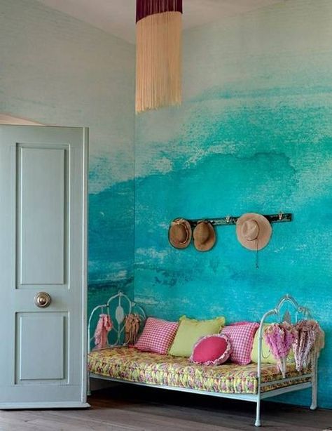 modern wall decorating with interior paint and watercolor decoration patterns Ombre Interior, Wall Murals Diy, London Interior Design, Ombre Wall, Industrial Bedroom, Deco Boheme, Painted Wall, Watercolor Walls, Design Del Prodotto