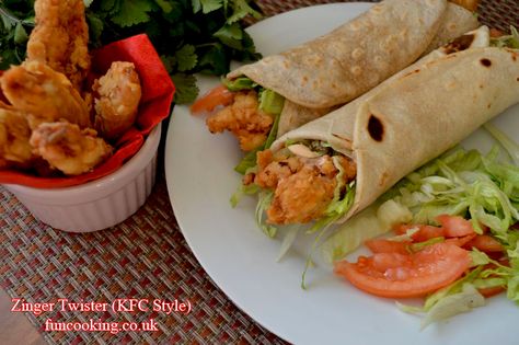 The most famous Zinger Twister of KFC. Crispy chicken tenders in fresh tortilla wraps with sauce and fresh salad. I must say its better than KFC. Kfc Crispy Chicken, Twister Recipe, Zingers Recipe, Chicken Zinger, Restaurant Recipes Famous, Cheesecake Factory Recipes, Kfc Recipe, Chicken Roll, Crispy Chicken Tenders