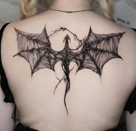 Full Back Dragon Tattoo For Women, Between Chest Tattoo, Bat Wings Tattoo On Back, Violet Sorrengail Fourth Wing, Wing Tattoos On Back, Under Chest Tattoo, The Empyrean, Violet Sorrengail, Germany Munich