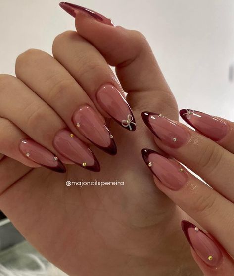 Edgy Nails, Minimal Nails, Basic Nails, Classy Acrylic Nails, Almond Acrylic Nails, Soft Nails, Minimalist Nails, Xmas Nails, Dream Nails