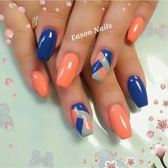 Peach Acrylic Nails, Nail Art Stripes, Striped Nails, Ideas Nails, Orange Nails, Nails Short, Fancy Nails, Creative Nails, Stiletto Nails