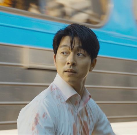 Train To Busan Gong Yoo, Train To Busan Movie, Train To Busan, Gong Yoo, Kdrama Actors, Busan, Korean Actors, Actors & Actresses, Kdrama