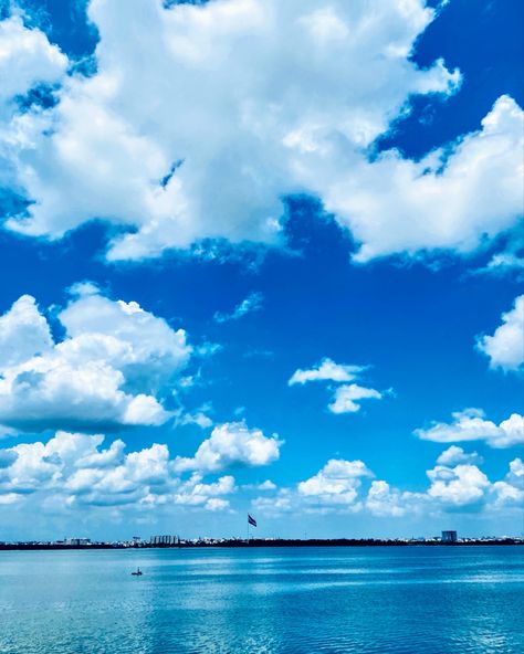 Tank Bund, Hyderabad #hussainsagarlake #tankbund #indianflag #clouds Indian Flag, Mobile Photography, Hyderabad, Photography