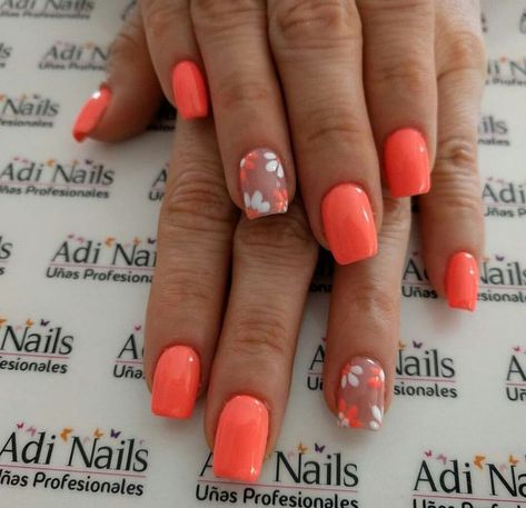 Short Square Floral Nails, Coral Color Nails Summer, Coral Nails Short Square, Orange And Coral Nails, Dip Powder Nails Flower Design, Coral Floral Nails, Coral Summer Nails Designs, Coral Nail Designs Summer, Coral Nail Art Summer