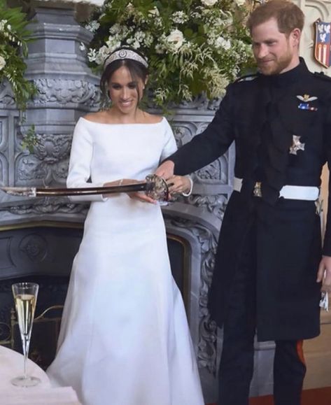 Royal Wedding Harry, Meghan Wedding, Queen Diana, Estilo Meghan Markle, Harry And Meghan Wedding, Archie Harrison, Harry Wedding, Brave Princess, Sussex Wedding