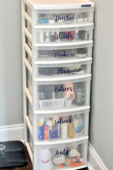 Ideas For Furniture, Clever Bathroom Storage, Bathroom Drawer Organization, Bathroom Drawers, Care Organization, House Organisation, Plastic Drawers, Creative Storage, Organize Drawers