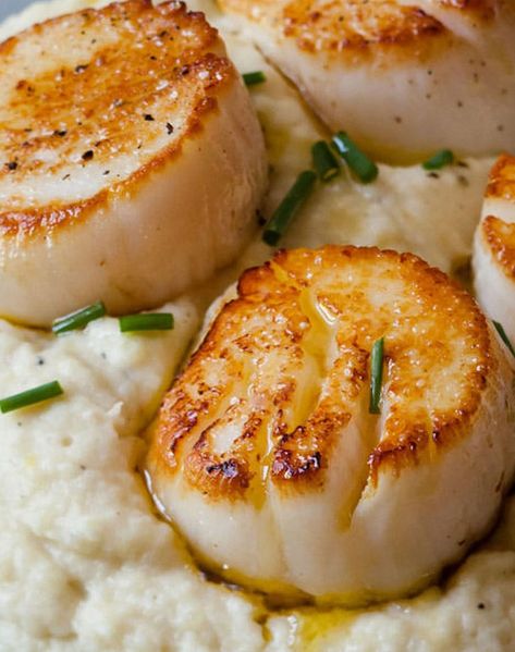 Homemade French Onion Dip, Best Ina Garten Recipes, Barefoot Contessa Recipes, Ina Garten Recipes, Seared Scallops, Burger Toppings, Scallop Recipes, Garden Recipes, Chef Recipes