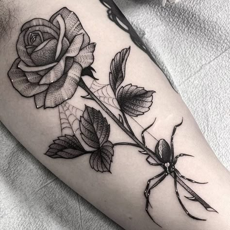 Black And Grey Rose Tattoo, Realistic Rose Tattoo, Surreal Tattoo, Bestie Tattoo, Rose Tattoos For Women, Cool Tattoo Drawings, Henna Tattoo Designs Hand, Sick Tattoo, Spider Tattoo