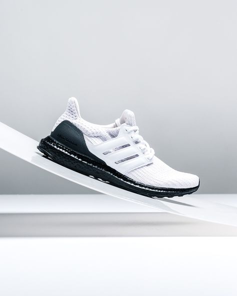 adidas Ultraboost 4.0 "Orchid Tint" - EUKICKS Adidas Ultraboost Outfit, Adidas Shoes Mens Sneakers, Cool Adidas Shoes, Adidas Ultraboost 4.0, Cute Adidas Shoes, Adidas White Sneakers, Adidas Casual, Adidas Shoes Outlet, Adidas Shoes Mens