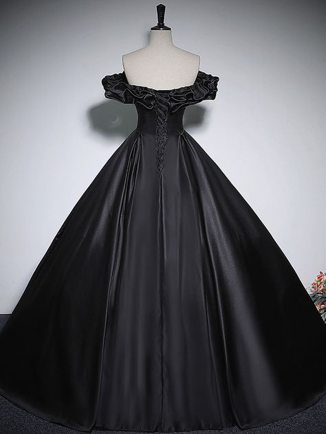 Satin Long Prom Dress, 1980 Fashion, Satin Evening Dress, Art Random, Prom Dress Black, Black Formal Dress, Celebrity Inspired Dresses, Prom Inspo, Satin Evening Dresses