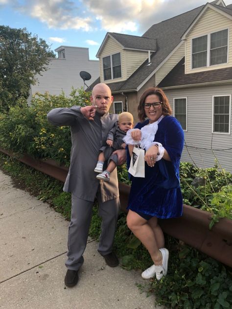 Austin Powers Mini Me Costume, Austin Powers Dr Evil Costume, Family Austin Powers Costume, Dr Evil Mini Me Costume, Mini Me And Dr Evil Costumes, Austin Powers And Dr Evil Costume, Diy Austin Powers Costume, Mini Me Halloween Costume, Austin Powers Costume Couple