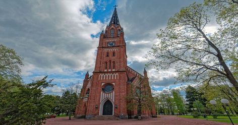 Top 8 Things to do in Pori (Finland) Pori Finland, Travel Finland, Museum Tickets, River Delta, Urban Park, Beautiful Villas, Literature Art, Famous Places, Amazing Destinations