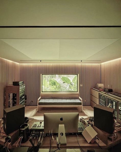 Music Studio Design, Blur Studios, Accent Wall Design, Garage Studio, Music Studio Room, Control Room, Room With A View, Studio Interior Design, Home Studio Music