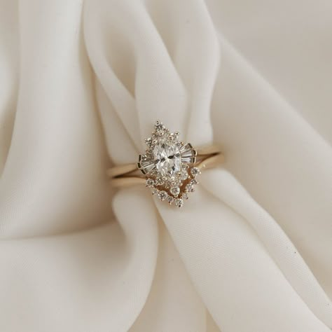 Olive Ave Jewelry on Instagram: “everything always leads me back to you | Emerson Wedding Set💫” Emerson Olive Ave, Emerson Ring Olive Ave, Emerson Engagement Ring, Vintage Engagement Ring With Band, Most Unique Wedding Rings, Vintage Wedding Rings Set, Olive Ave Jewelry, Engagement Rings Marquise Vintage, Marquise Vintage Engagement Ring