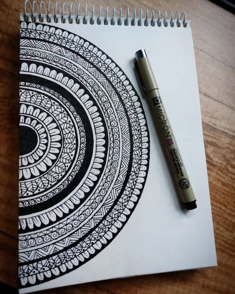 Mandala Sketch, Mandala Arts, Mandala Book, Mandala Drawings, Tattoos Mandala, Mandala Wallpaper, Mandala Doodle, Easy Mandala Drawing, Easy Mandala