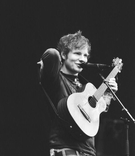 Ed Sheeran Black And White, Lego House, People Fall In Love, Outdoor Quotes, Black And White Wallpaper, Mp3 Music, Music Guitar, The A Team, Doja Cat