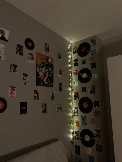 room decorated with vinyls and pics<3 Vinyl Room, Vinyl Wall, Room Decor, Vinyl, Wall