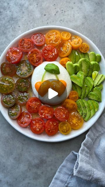 Sine Siemkowicz on Instagram: "Cherry On Top Burrata Platter 🍒

This adorable avocado, cherry tomato and burrata platter is perfect for Valentine’s Day or any other occasion. 

Get the recipe on my website (link in bio) or search ‘Foodbites cherry on top burrata’

#avocado #burrata #saladideas #valentines #cutefood #foodfun" Burrata Platter, Tomato And Burrata, Chacuterie Board, Cherry Tomato, Cherry On Top, Website Link, Cute Food, Cherry Tomatoes, The Recipe