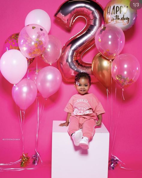 Two Year Old Birthday Photo Shoot, 2nd Birthday Photo Shoot Ideas, Gracie Corner, Birthday Photo Shoot Ideas, Mommy Daughter Photoshoot, 2nd Birthday Photos, Bday Shoot, Baby Milestones Pictures