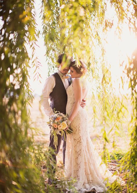 tree Tree Wedding Ceremony, Willow Tree Wedding, Family Tree Tattoo, Wedding Branches, Weeping Willow Tree, Red Photography, Weeping Willow, Tree Photography, Tree Wedding