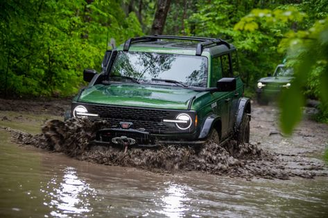 2022 Bronco, New Ford Bronco, 2022 Ford Bronco, Classic Bronco, Four Wheeler, Early Bronco, Ford Suv, Classic Ford Broncos, Ford Broncos