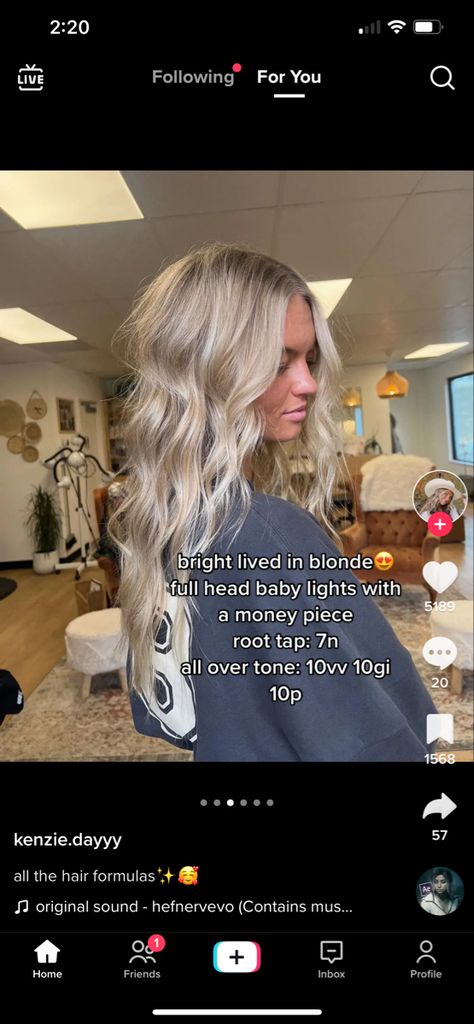 Blonde Hair What To Ask For, Summer Blonde With Dimension, Blonde Hair W Dimension, 8n Hair Color Blondes, Low Highlights For Blonde Hair, Blonde Hair Color Ideas Long Hair, Call Blonde Hair, Blended Bright Blonde, Blonde Highlights With Money Piece On Blonde Hair