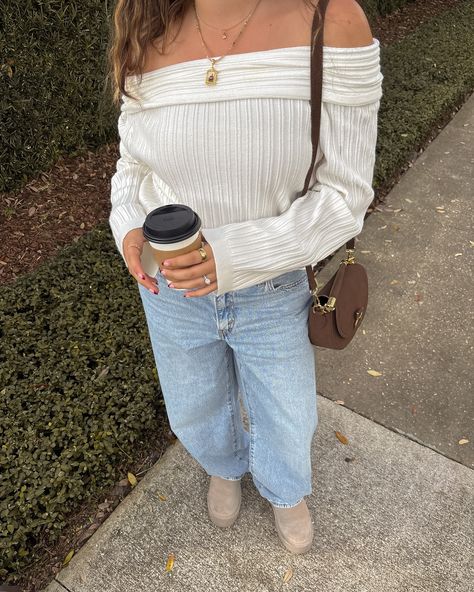 Off the shoulder sweaters for fall/winter >>> 🤎🧸🍂❄️🪽☁️ Off Shoulder Sweater Outfit, Off The Shoulder Sweater Outfit, Shoulder Sweater Outfit, Off The Shoulder Sweaters, Sweaters For Fall, Off The Shoulder Jumper, Shoulder Sweaters, Off The Shoulder Sweater, Sweater Outfit