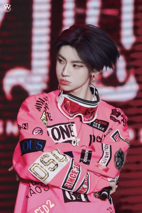 Xiao Gui/Lil Ghost Wang Linkai, Attack On Titan Mike, Xiao Gui, Lil Ghost, King Do, Idol Producer, Chinese Boy, Aesthetic Hair