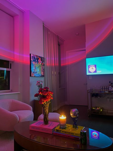 Home Decor Ideas Living Room Aesthetic, Aura Light Aesthetic Room, Apartment Room Asthetics, Aesthic Living Room Decor, Apartment Living Room Pop Of Color, Modern Apartment Decor Pop Of Color, Neon Living Room Ideas, Retro Themed Living Room, Futuristic Apartment Decor