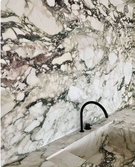 Bold Marble Trend, Statement stone, interior design trends, bathroom trends Marble Trend, Marble Kitchen, Marble Sinks, Marble Counter, Kitchen Marble, Marble Bathroom, Marble Stones, Counter Top, Kitchen Style