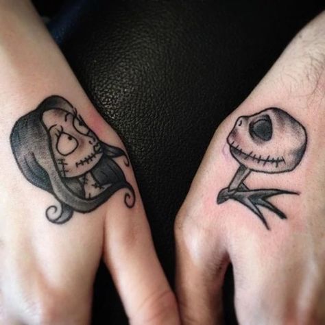 Disney Couple Tattoos, Tattoo Nightmares, Nightmare Before Christmas Tattoo, Matching Best Friend Tattoos, Cute Couple Tattoos, Couple Tattoos Unique, Pretty Hand Tattoos, Christmas Tattoo, Couples Tattoo Designs