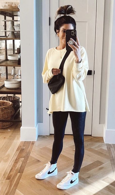 Early Morning Outfit Casual, Active Mom Style, Leggings With Nike Shoes Outfits, Midsize Fashion Leggings, Lazy Friday Outfit, Dress Capris Outfits Work, Womens Fall Athletic Outfits, Legging Mom Outfits, Mom Athleisure Style Fall