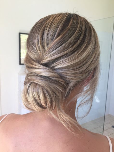 Soft Bride Hairstyles, Wedding Up Do For Thick Hair, Bridal Hair Low Bun Blonde, Soft Upstyles Wedding, Beachy Wedding Updo, Braidsmade Hair, Soft Wedding Updo, Bridal Updo Fine Hair, Soft Bridal Updo