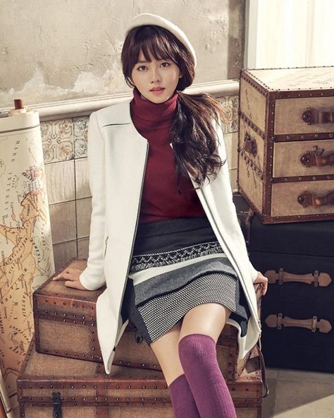 Kim So Hyun Cast in KBS Drama Page Turner and Drops Adorable Winter Pictorial… Korean Actress Fashion, Who Are You School 2015, Kim So Hyun, School 2015, Kbs Drama, Teen Actresses, Soo Hyun, Korean Fashion Dress, Bae Suzy