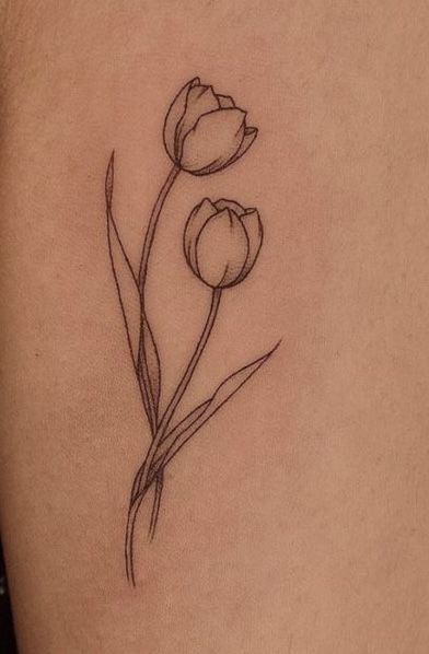 Flowers Crossing Tattoo, 2 Tulip Tattoo, Tulips Tattoo Ideas, 2 Tulips Tattoo, Calla Lily And Tulip Tattoo, Linework Tulip Tattoo, White Tulips Tattoo, Black Tulips Tattoo, Cute Tulip Tattoo