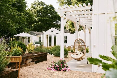 27 Lovely Pergola Ideas from Our Design Team | Yardzen Modern Pergola Designs, Pergola Cost, Online Landscape Design, Patio Entertaining, White Pergola, Cedar Pergola, Hanging Chairs, Concrete Walkway, Outdoor Tub