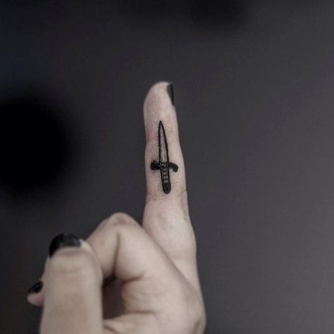 Knife Finger Tattoo, Small Knife Tattoo, Funny Small Tattoos, Side Finger Tattoos, Boujee Lifestyle, Tan Tattoo, Knife Tattoo, Small Knife, Finger Tats