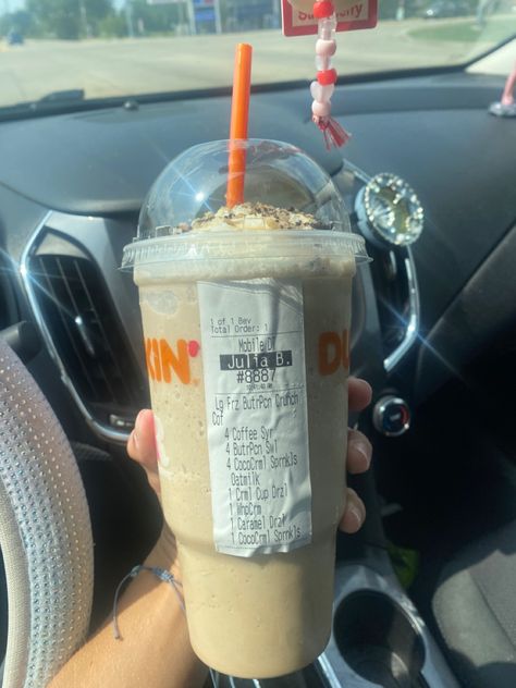 Dunkin Donuts Frozen Coffee Order, Dunkin Frozen Coffee, Best Dunkin Donuts Drinks, Dunkin Donuts Menu, Dunkin Donuts Iced Coffee Orders, Dunkin Donuts Coffee Drinks, Dunkin Iced Coffee, Coffee Orders, Coffee Recepies