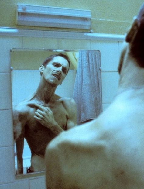 Christian Bale The Machinist, Christian Bale Body, Fun Movie Facts, The Machinist, Fanny Pack Fashion, Celebrity Bodies, Movies Box, Movie Facts, Christian Bale